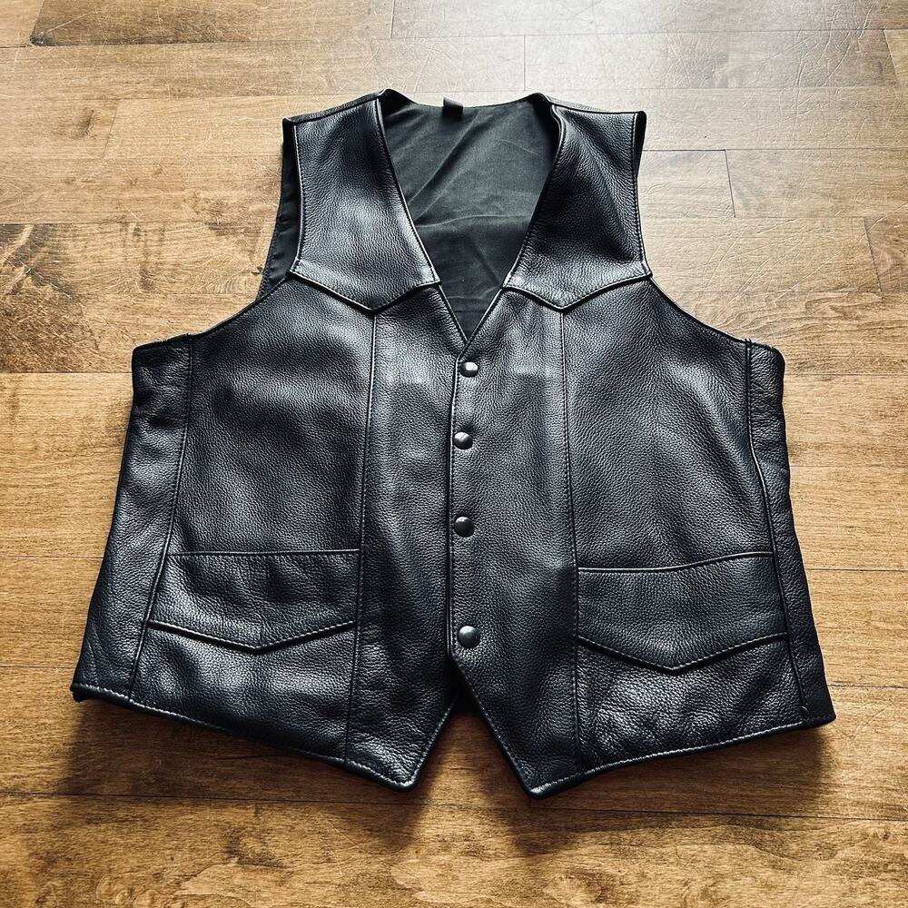 Leather size 42 men’s black leather vest snap buttons made in USA conceal carry